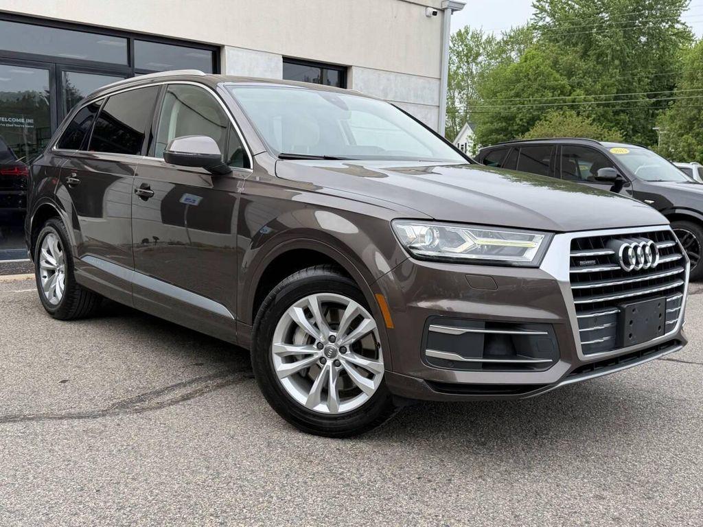 used 2018 Audi Q7 car, priced at $15,567