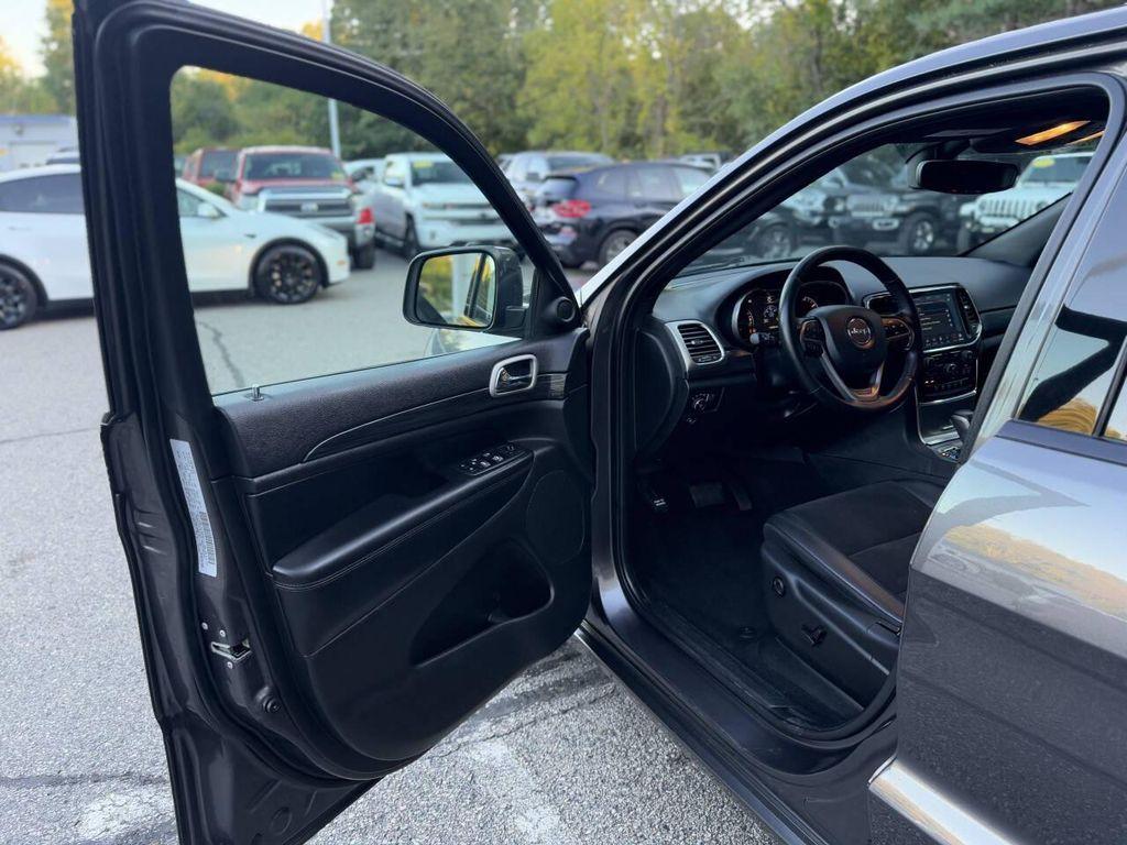 used 2020 Jeep Grand Cherokee car, priced at $16,991