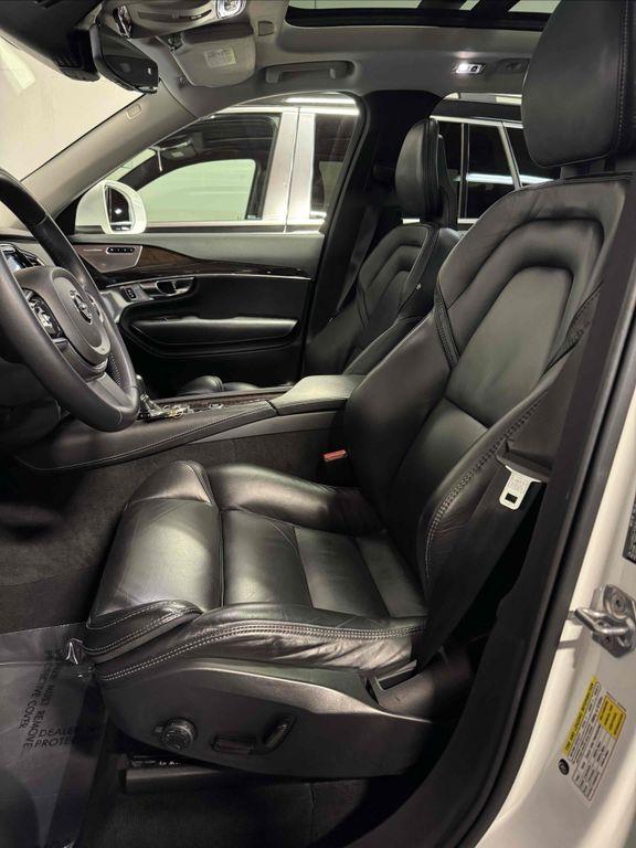 used 2018 Volvo XC90 car, priced at $18,990