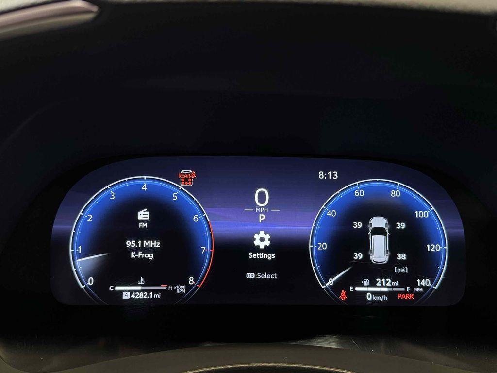 used 2023 Toyota Highlander car, priced at $38,990