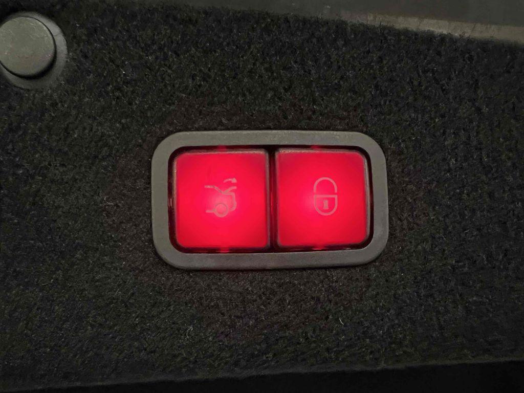 used 2016 Mercedes-Benz Maybach S car, priced at $31,990