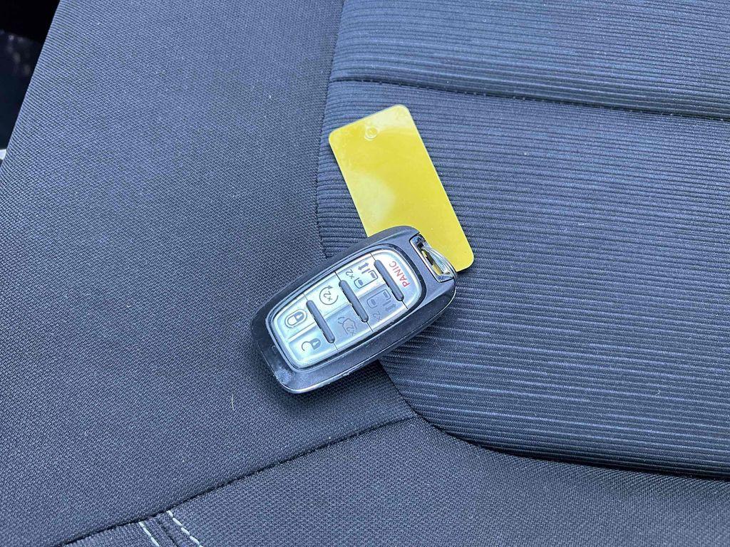 used 2021 Chrysler Pacifica car, priced at $16,700