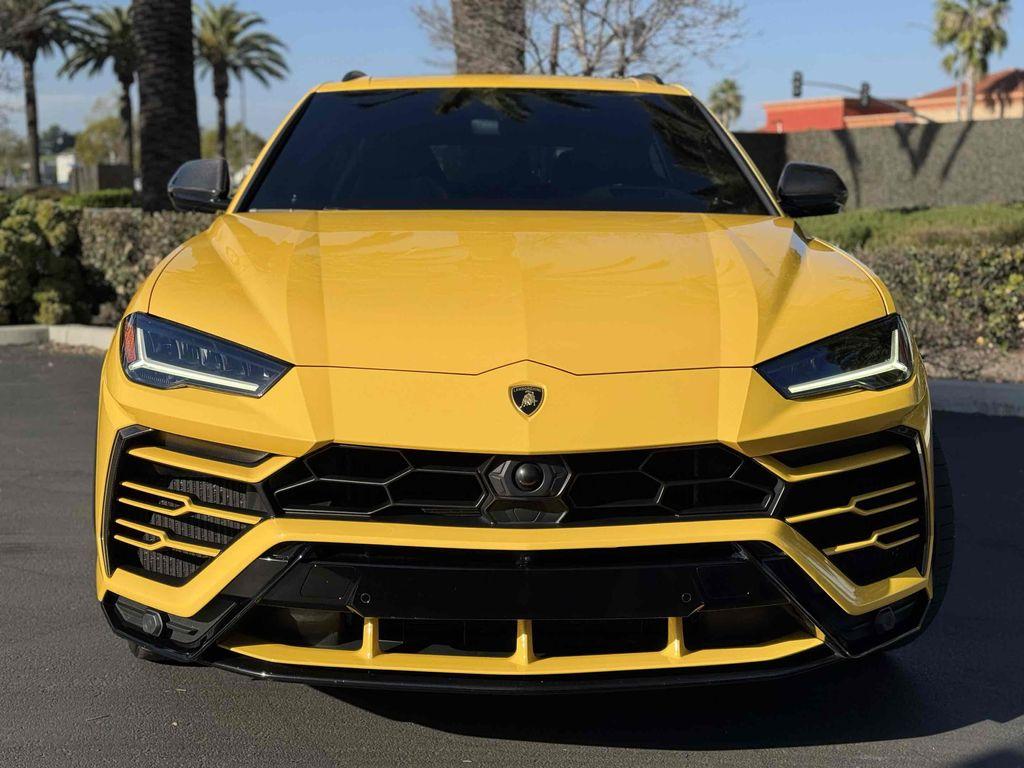 used 2021 Lamborghini Urus car, priced at $188,990