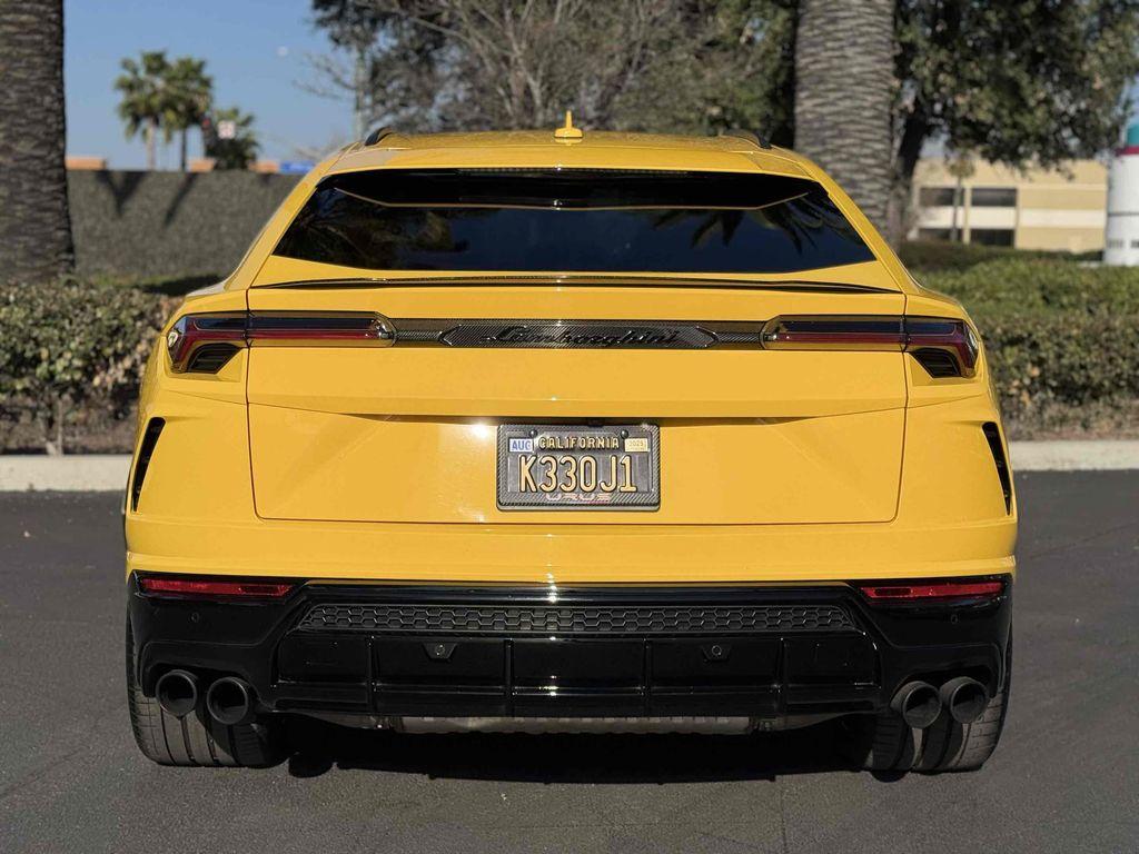 used 2021 Lamborghini Urus car, priced at $188,990