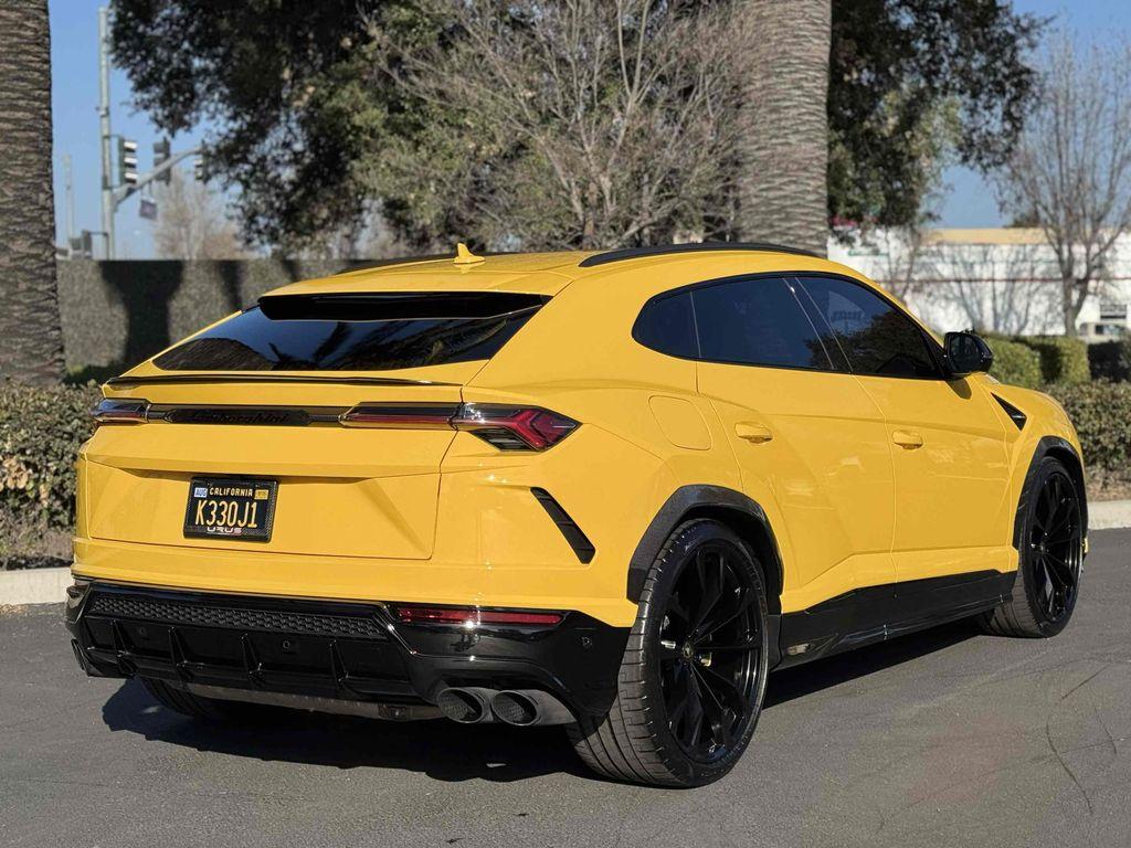 used 2021 Lamborghini Urus car, priced at $188,990