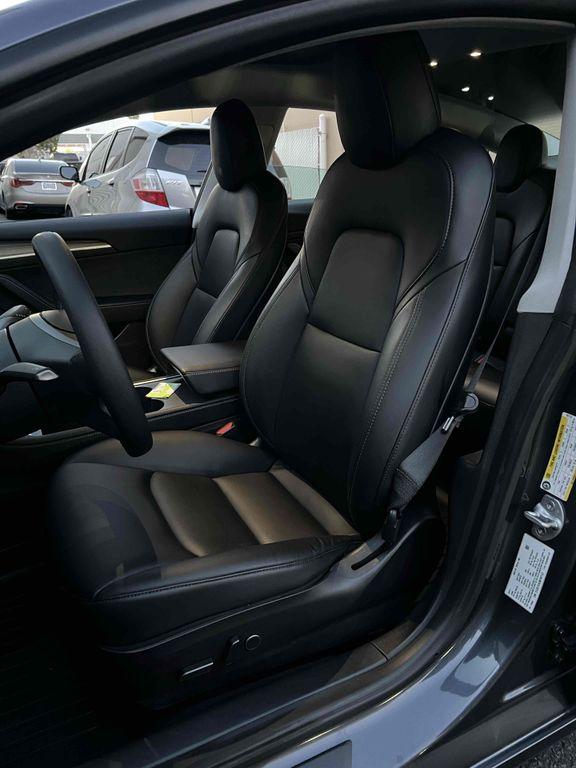 used 2021 Tesla Model 3 car, priced at $18,500