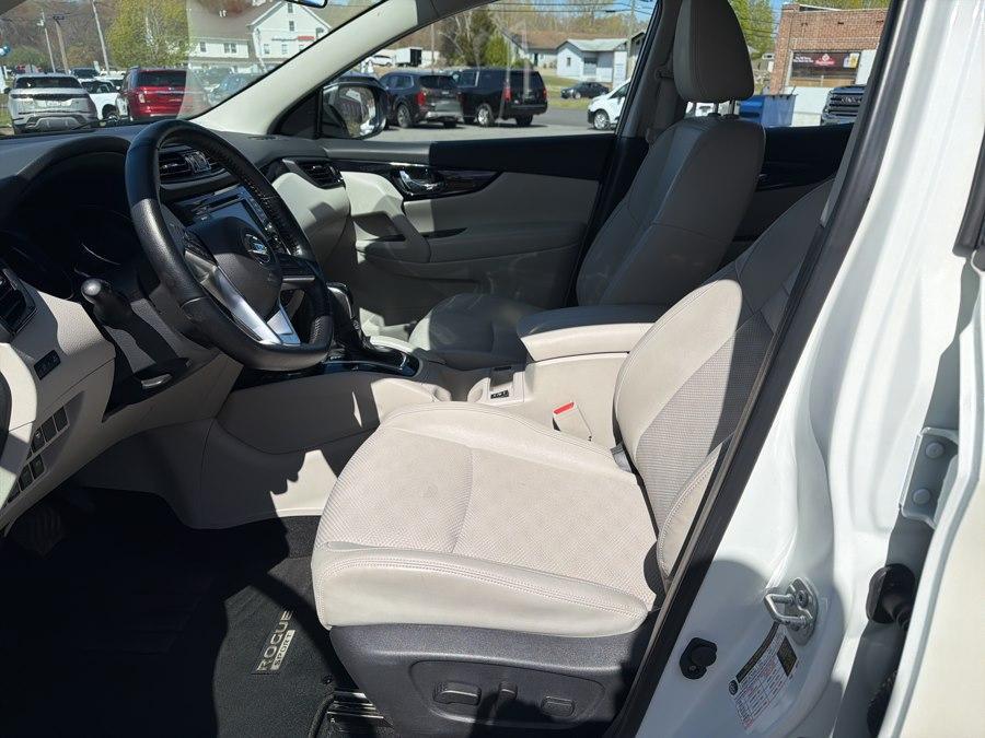 used 2022 Nissan Rogue Sport car, priced at $21,444