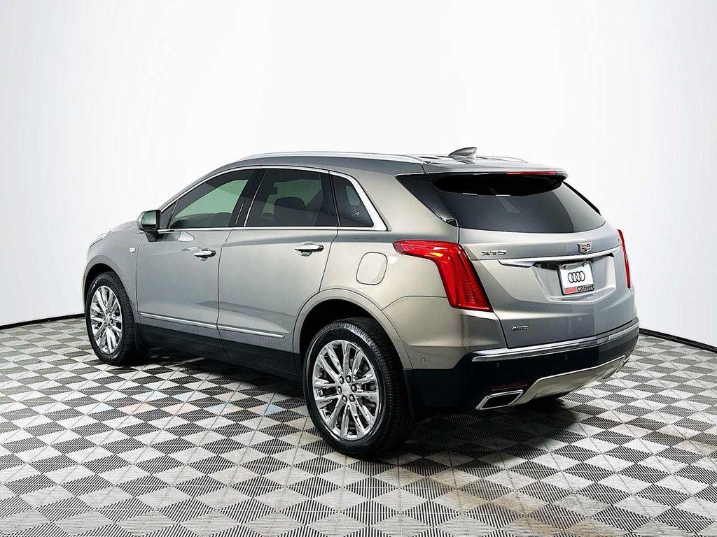 used 2019 Cadillac XT5 car, priced at $27,900