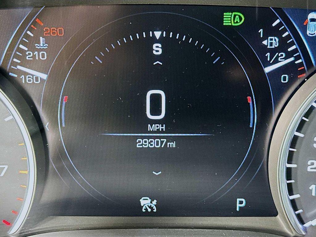 used 2019 Cadillac XT5 car, priced at $27,900