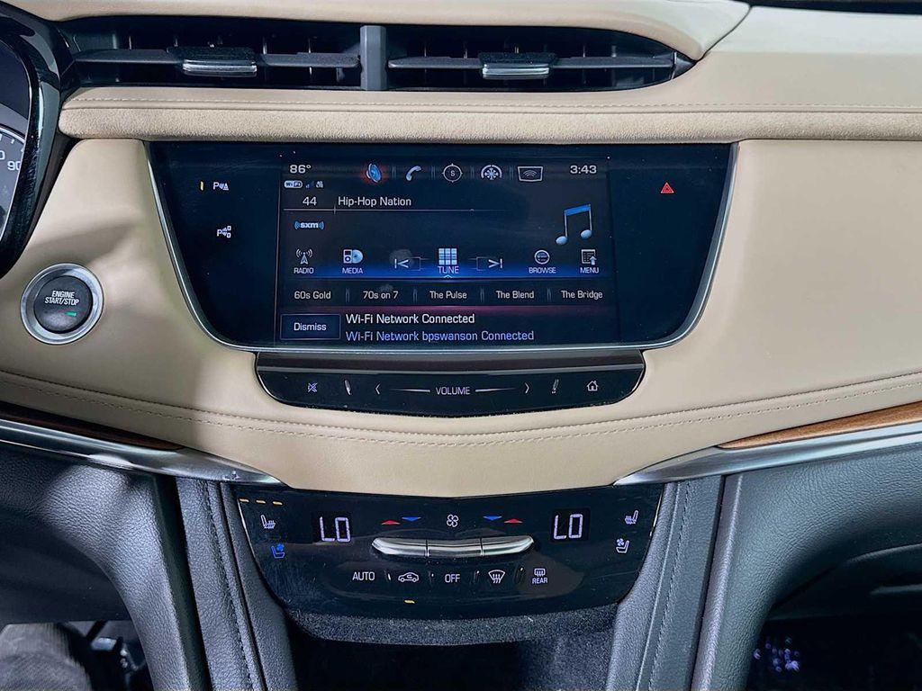 used 2019 Cadillac XT5 car, priced at $27,900