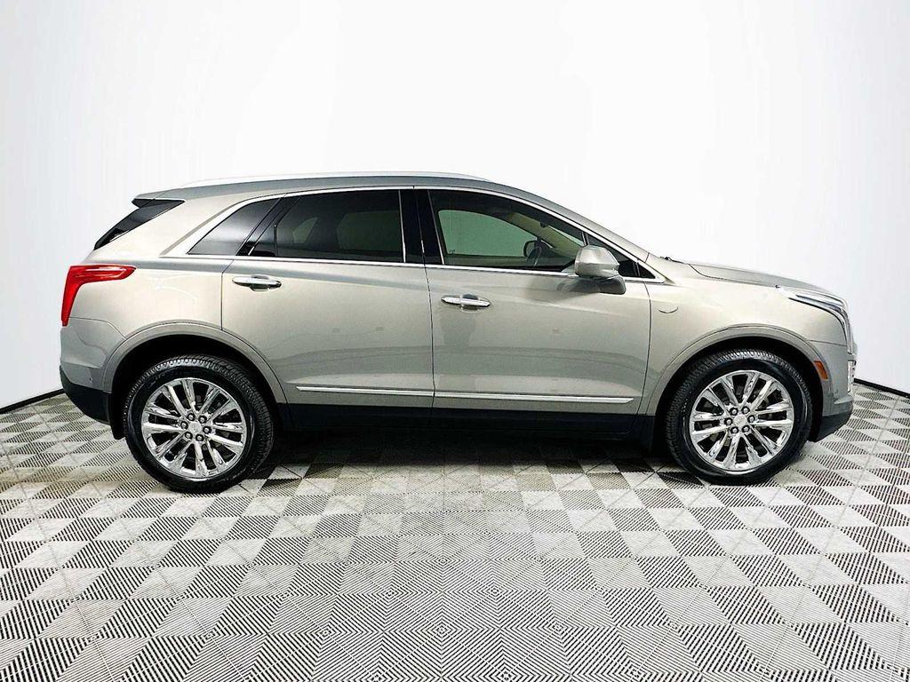 used 2019 Cadillac XT5 car, priced at $27,900