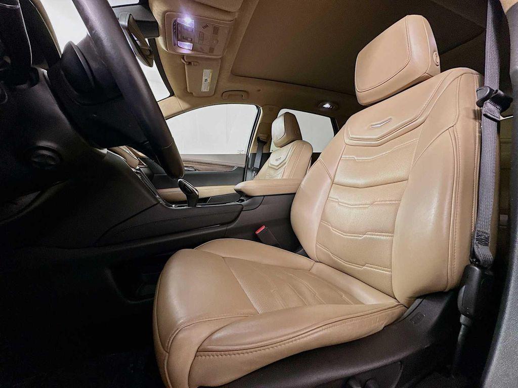 used 2019 Cadillac XT5 car, priced at $27,900