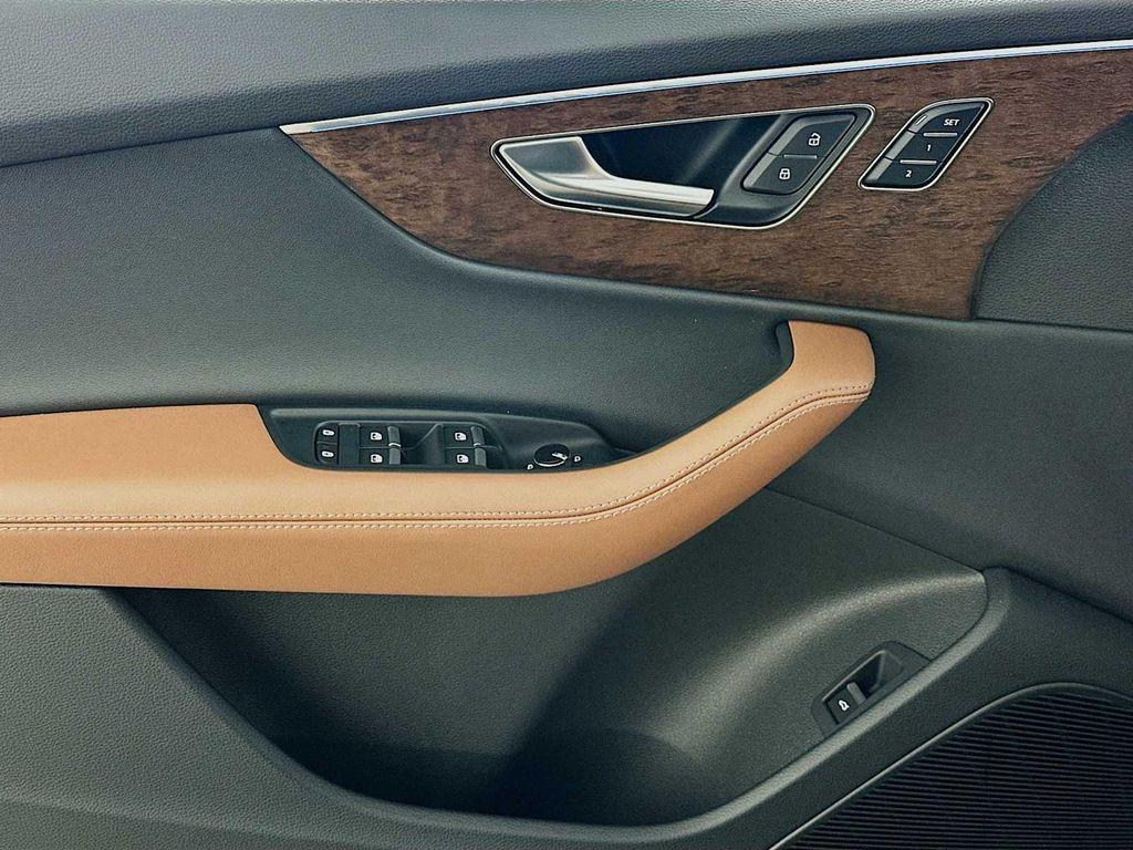 new 2026 Audi Q7 car, priced at $71,120
