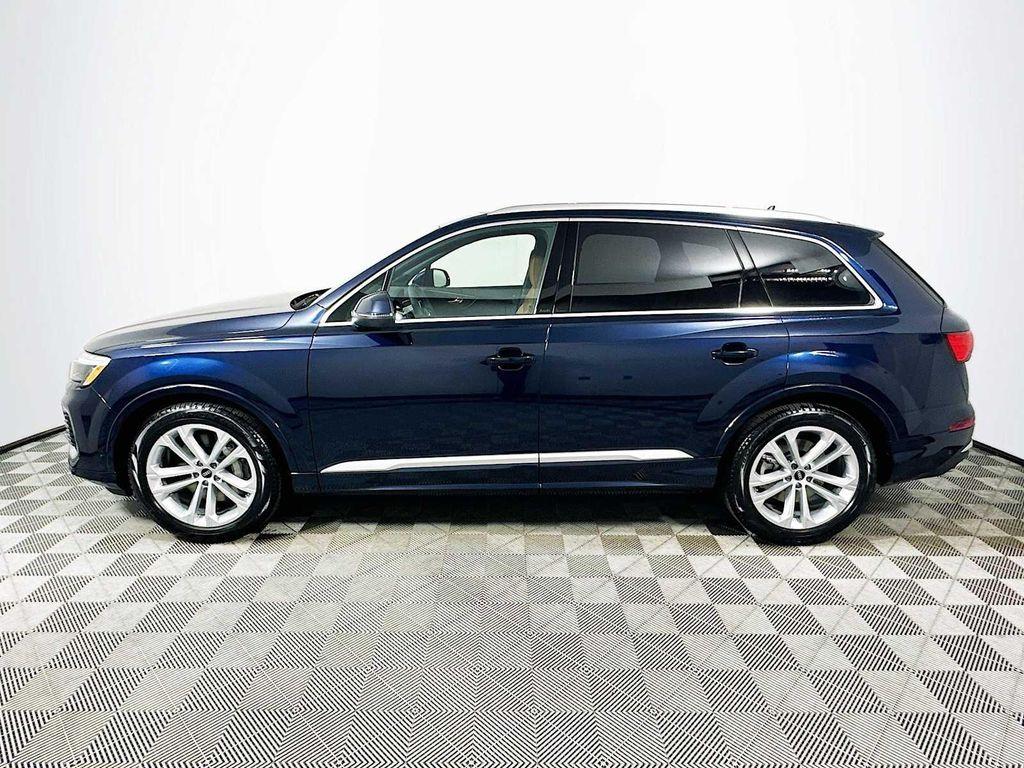 new 2026 Audi Q7 car, priced at $71,120