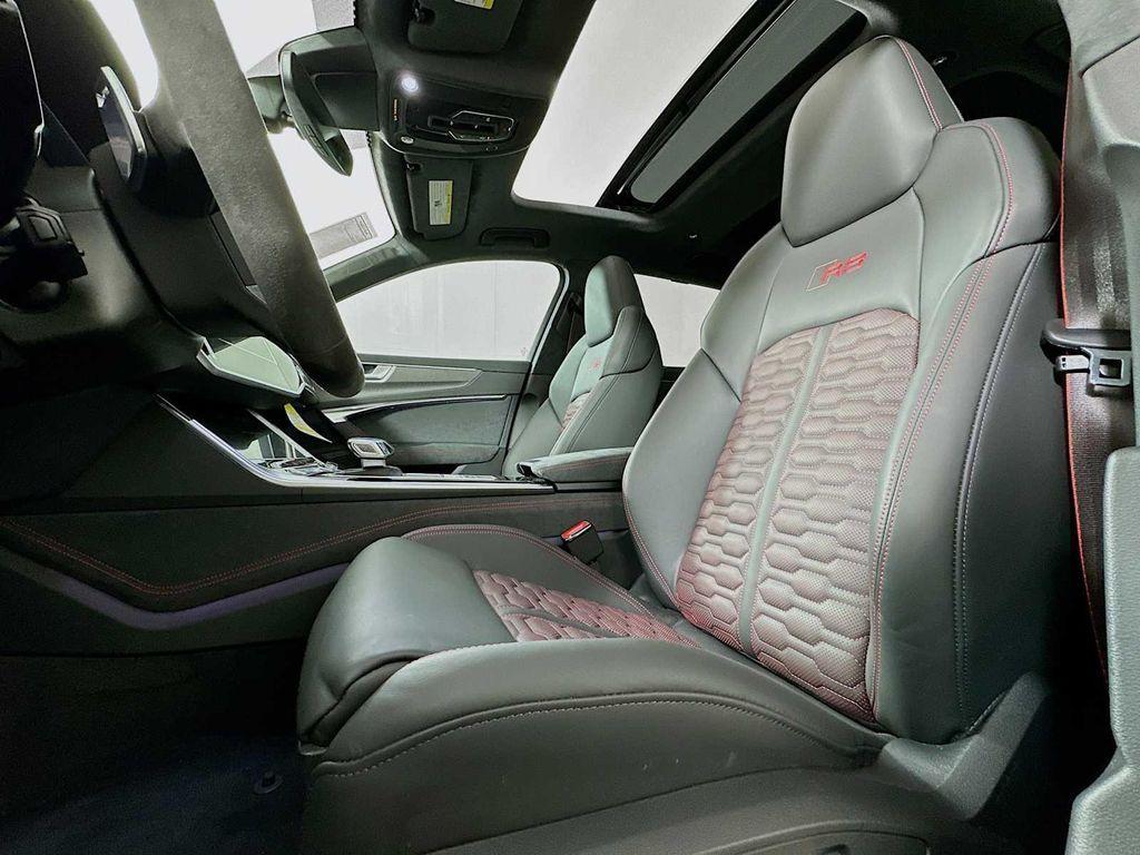 new 2026 Audi RS 6 Avant car, priced at $152,995