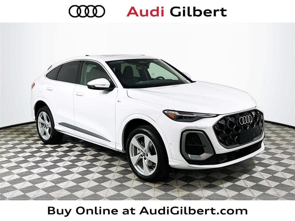 new 2025 Audi Q5 car, priced at $62,340