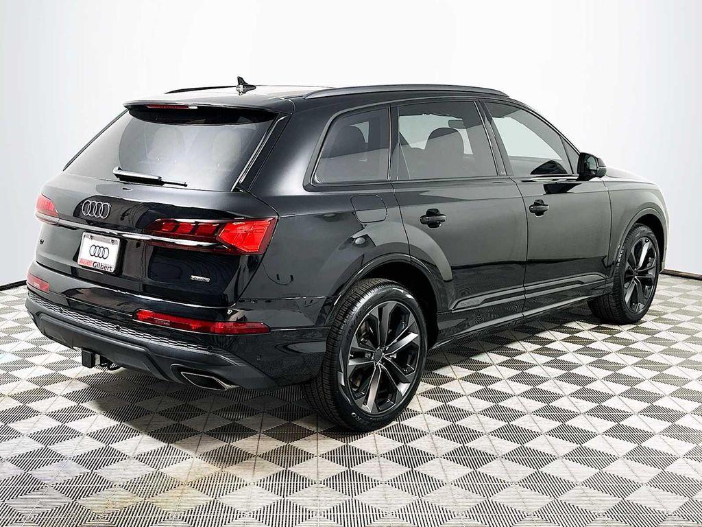new 2026 Audi Q7 car, priced at $90,520