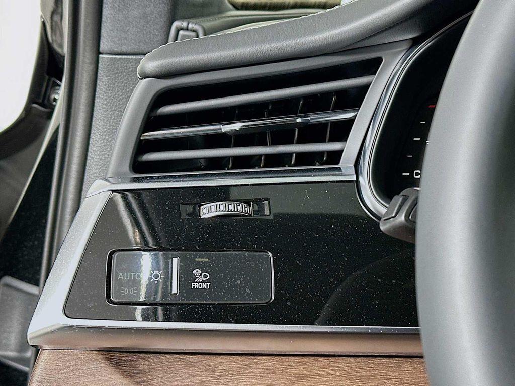 new 2026 Audi Q7 car, priced at $90,520