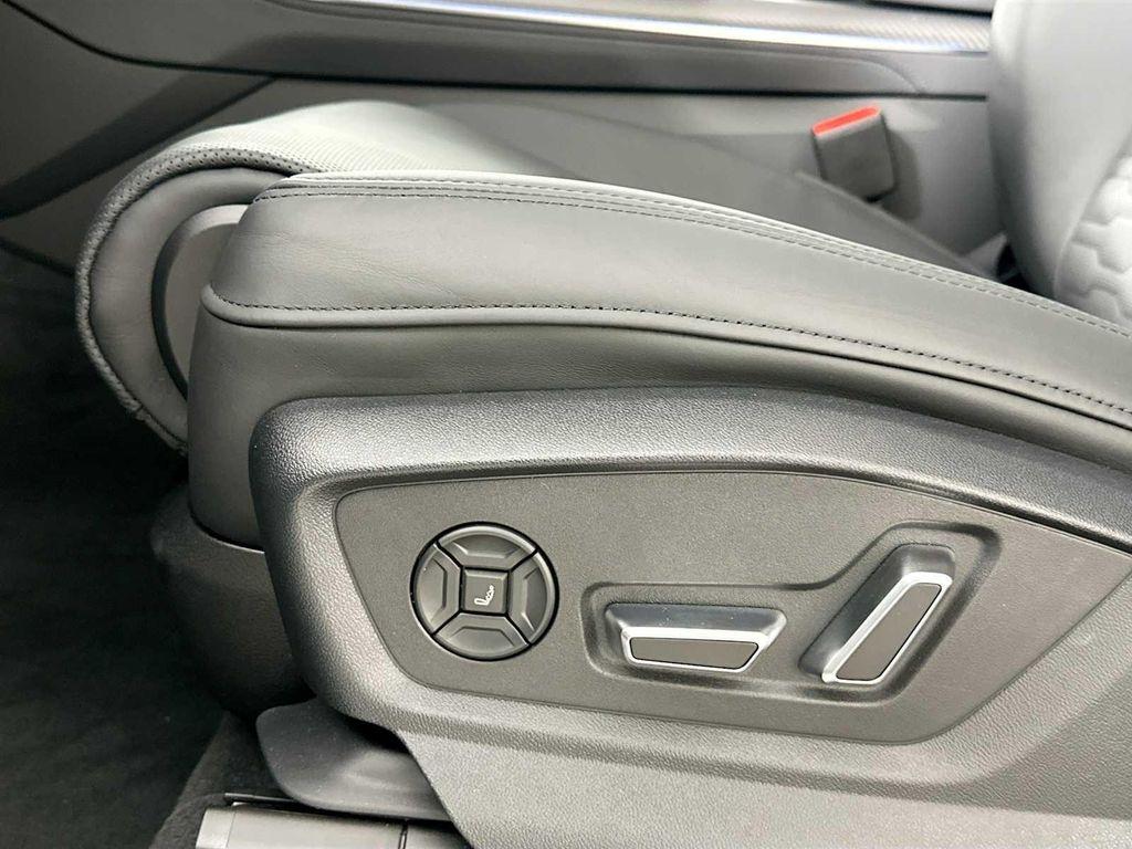 new 2025 Audi RS Q8 car, priced at $152,690