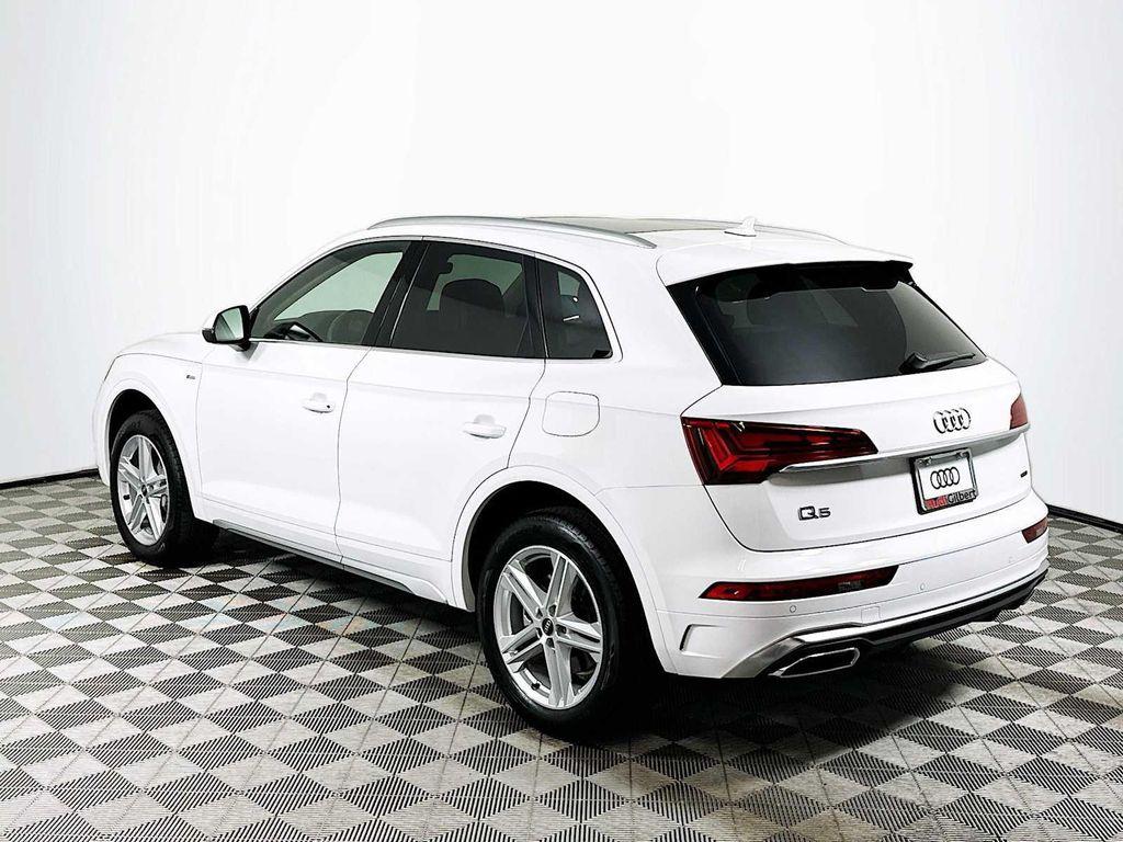 used 2024 Audi Q5 car, priced at $45,900