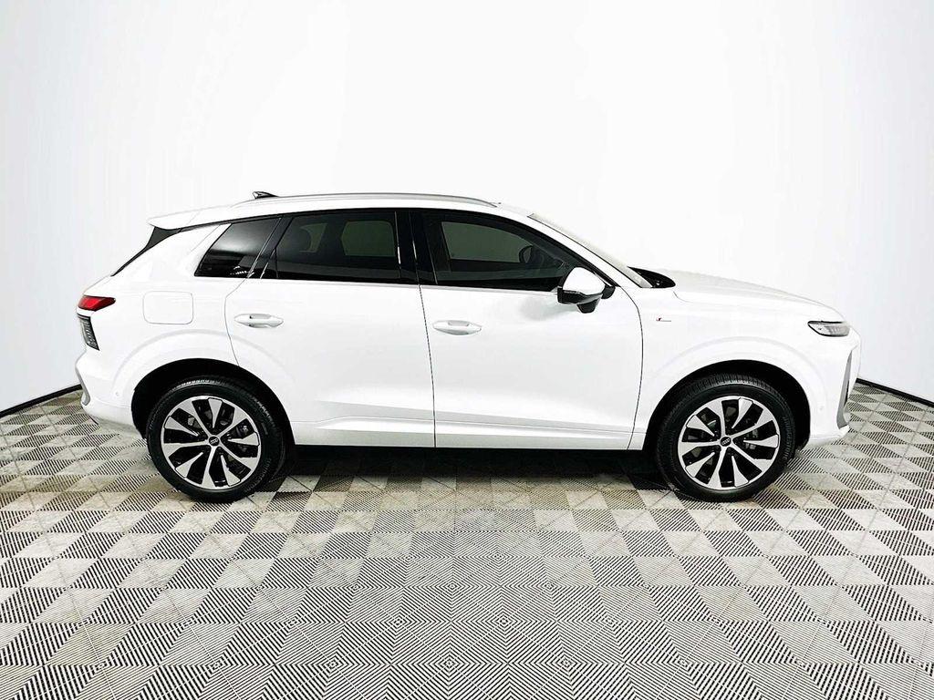 new 2026 Audi Q3 car, priced at $48,170