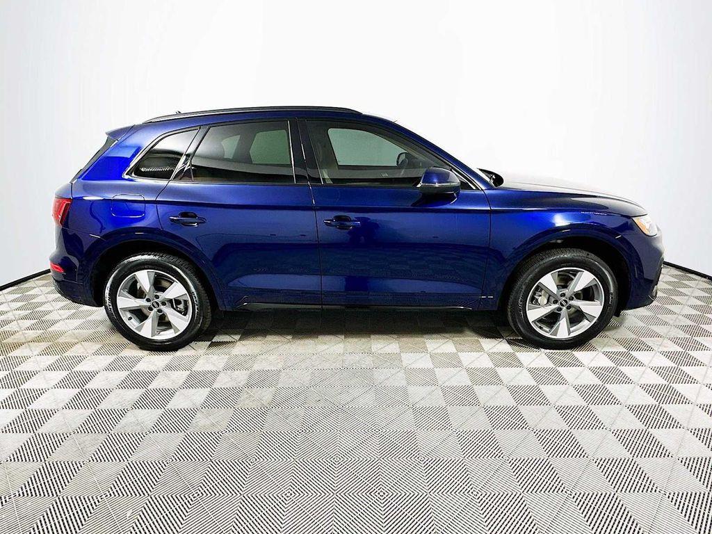 used 2025 Audi Q5 car, priced at $47,900