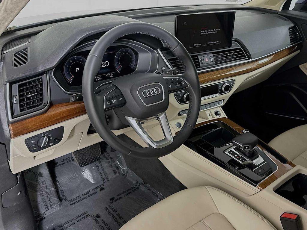 used 2025 Audi Q5 car, priced at $47,900