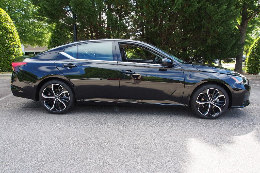 new 2026 Nissan Altima car, priced at $32,226