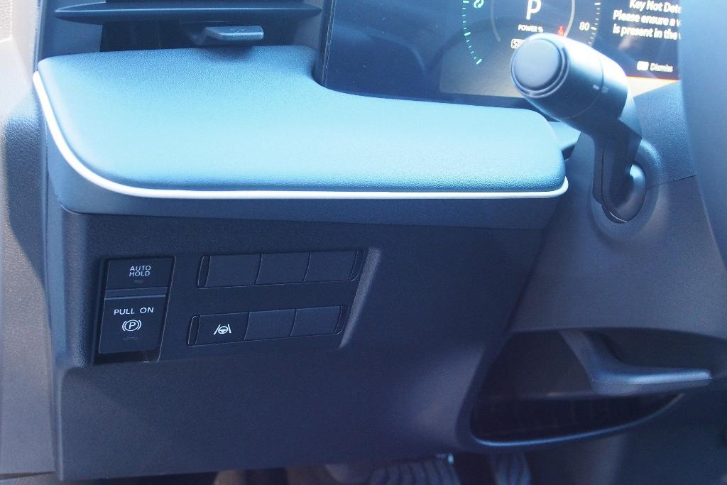 new 2026 Nissan Leaf car, priced at $33,552