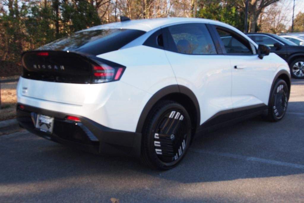 new 2026 Nissan Leaf car, priced at $33,552