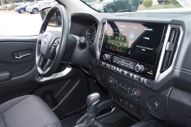 new 2026 Nissan Frontier car, priced at $39,615