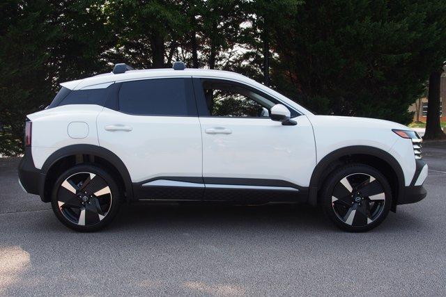 new 2025 Nissan Kicks car, priced at $28,635