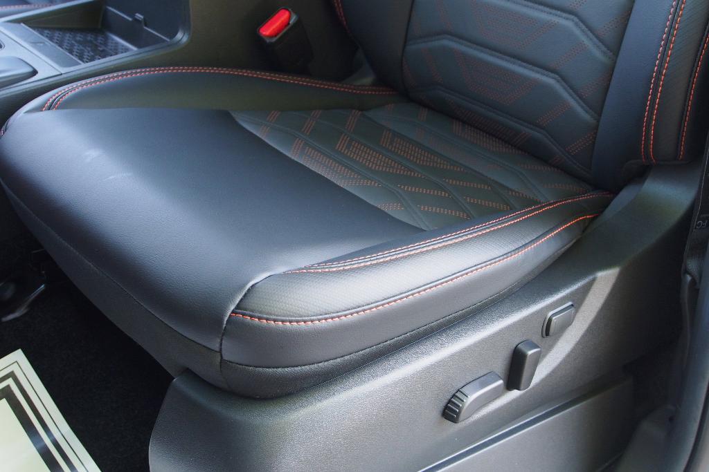 new 2026 Nissan Frontier car, priced at $44,806