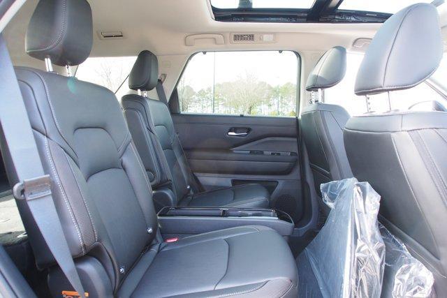 new 2026 Nissan Pathfinder car, priced at $50,650