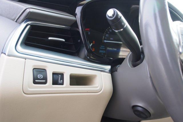 used 2018 Cadillac XT5 car, priced at $23,591