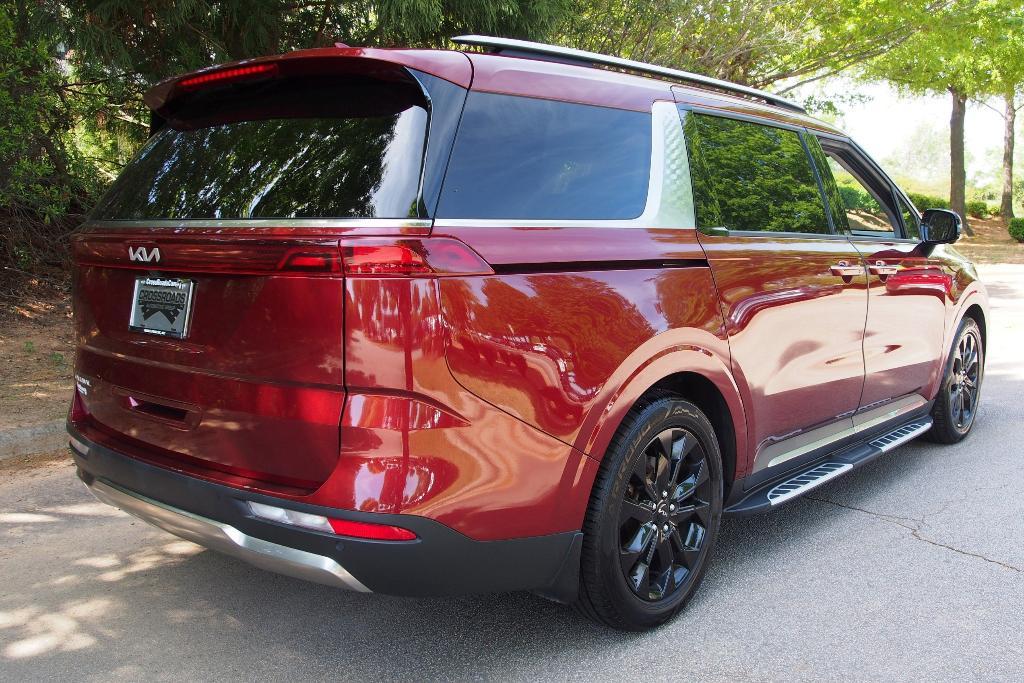 used 2023 Kia Carnival car, priced at $37,981
