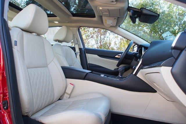 used 2023 Nissan Maxima car, priced at $35,981