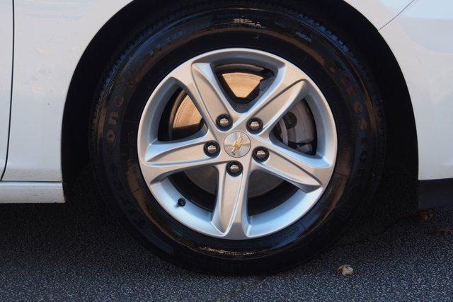 used 2024 Chevrolet Malibu car, priced at $18,981