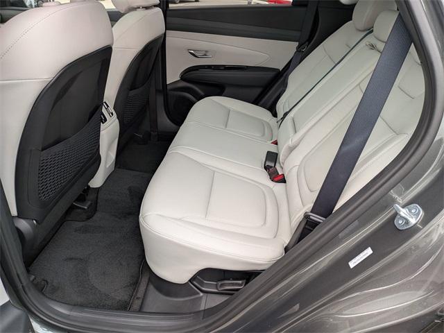 new 2025 Hyundai TUCSON Hybrid car, priced at $37,470