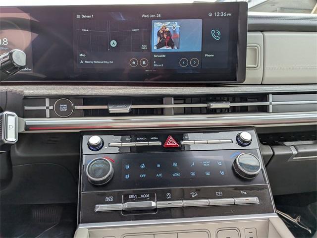 used 2025 Hyundai Santa Fe car, priced at $40,277