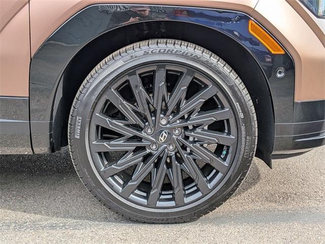 used 2025 Hyundai Santa Fe car, priced at $40,277