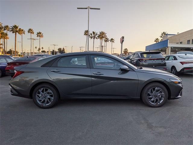 new 2026 Hyundai ELANTRA HEV car, priced at $26,615