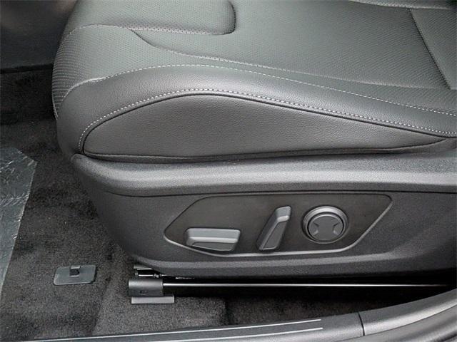 new 2025 Hyundai Elantra car, priced at $25,427