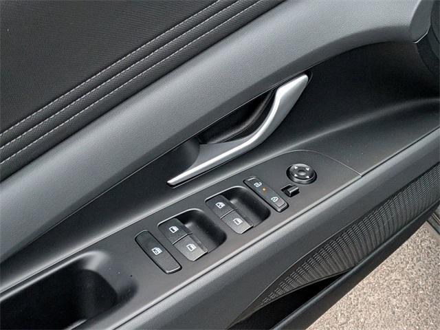 new 2025 Hyundai Elantra car, priced at $25,427