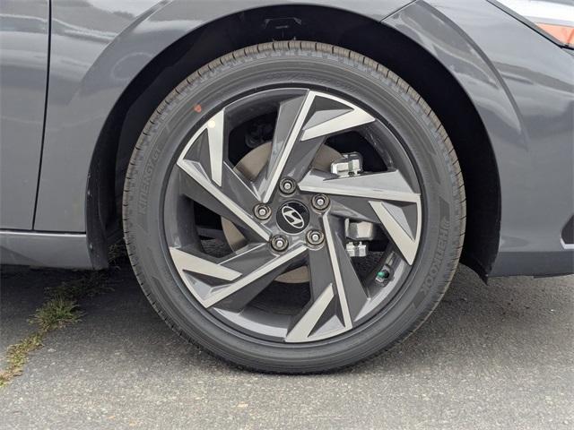 new 2025 Hyundai ELANTRA HEV car, priced at $27,659