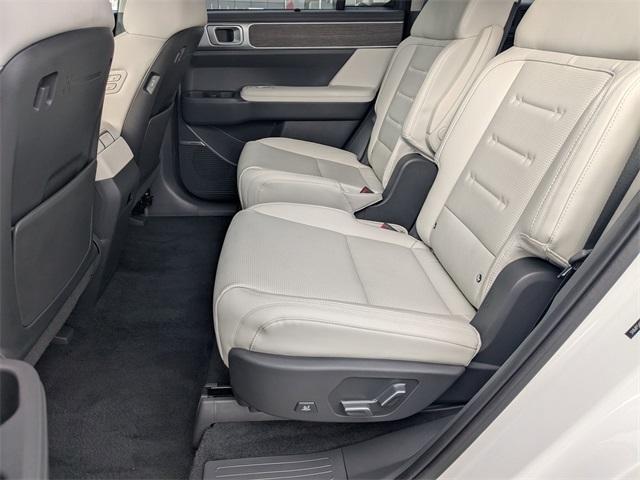 new 2025 Hyundai SANTA FE HEV car, priced at $44,225