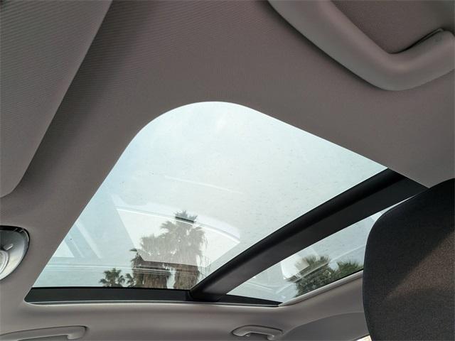 new 2026 Hyundai Sonata Hybrid car, priced at $340,000