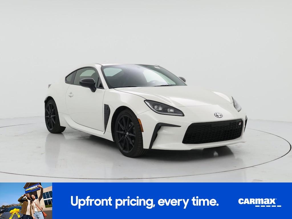 used 2023 Toyota GR86 car, priced at $31,998