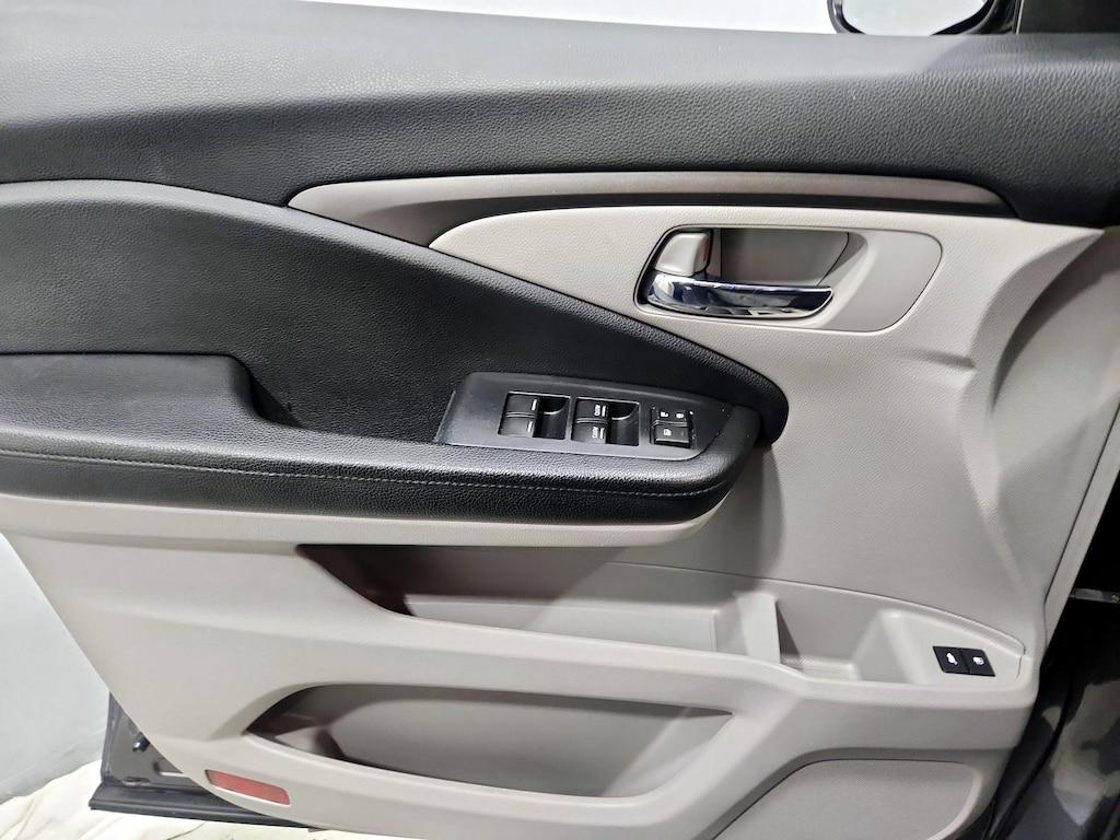 used 2018 Honda Pilot car, priced at $25,998