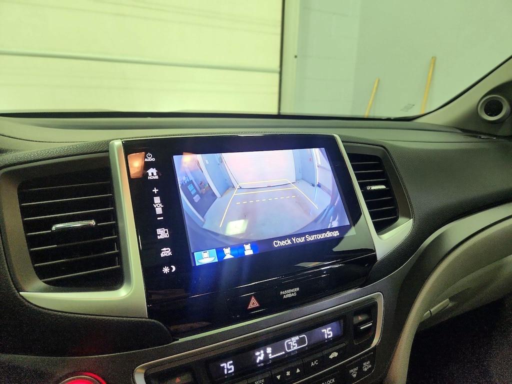 used 2018 Honda Pilot car, priced at $25,998